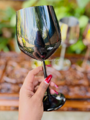 Goldie Wine Goblet - Black